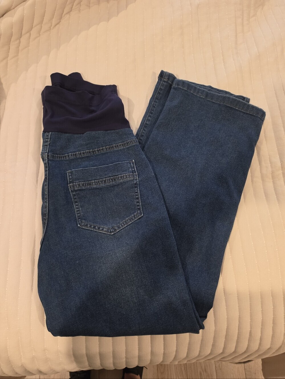 Straight Leg Relaxed Maternity Jeans - Picture 2 of 8
